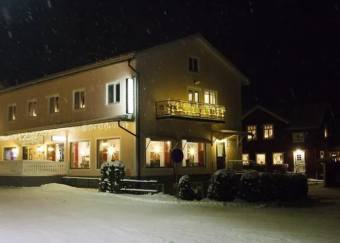 Dala-Jaerna Hotell Och Vandrarhem